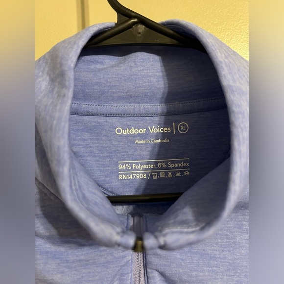 Outdoor Voices fourth zip size XL - Picture 3 of 4